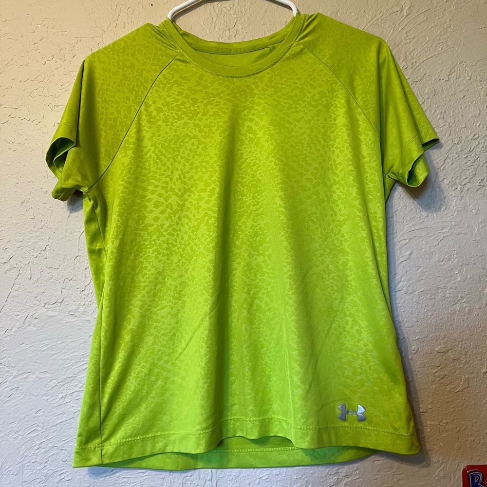 Under armor workout shirt